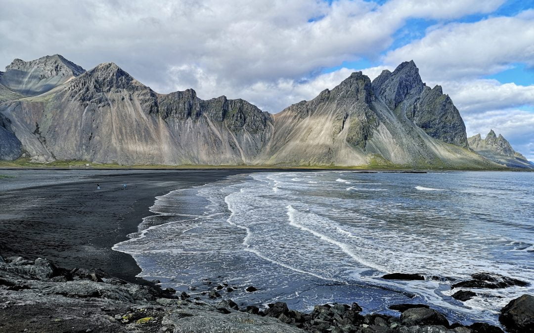 Islanda: Golden Circle, cascade și plaje spectaculoase